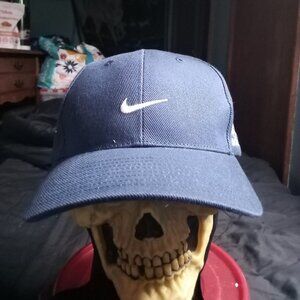 Deadstock Vintage Nike Golf Buick Tiger Woods Strap Back Hat Cap